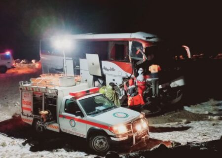 تصادف اتوبوس در محور سربیشه-نهبندان ۸ را راهی بیمارستان کرد