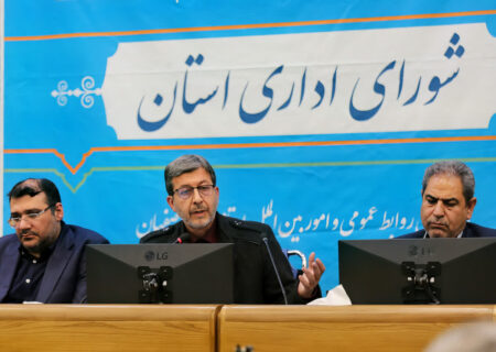 دیپلماسی اقتصادی و جذب سرمایه داخلی و خارجی باید جدی گرفته شود