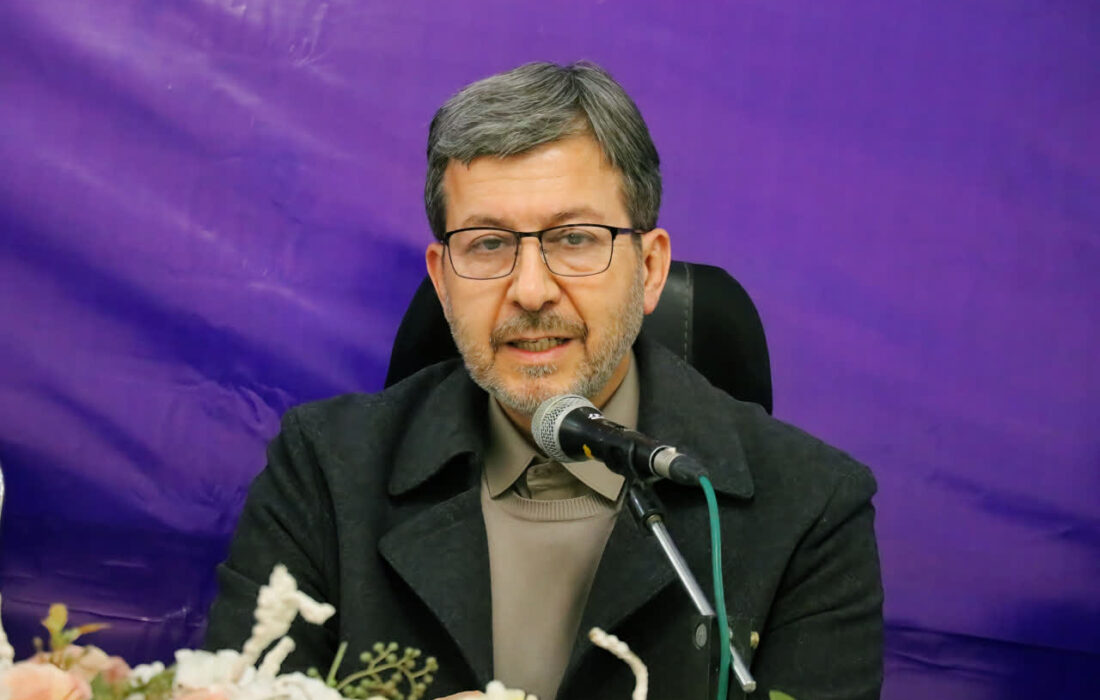 بازگشت میز طلا به اصفهان