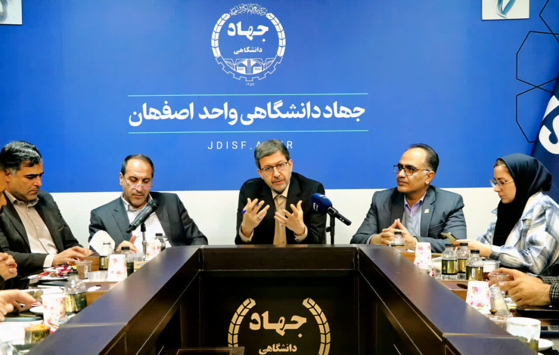 دانشجویان کنشگرانی معناپرداز در مسیر تصمیم‌سازی برای جامعه‌اند