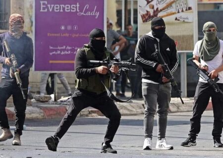 حماس خواستار تشدید و گسترش مقاومت مردمی شد