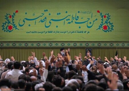 مراسم سه ساعته جشن میلاد حضرت زهرا(س) با حضور رهبر انقلاب در حسینیه امام خمینی(ره)