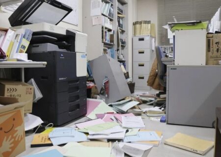 زلزله ۷.۵ ریشتری در شمال ژاپن منجر به سونامی شد