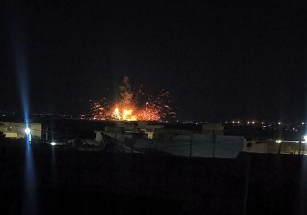 تشدید درگیری‌ها و حملات سنگین در حلب/دولت موقت سوریه ۱۲ نفر را در مرز لبنان بازداشت کرد