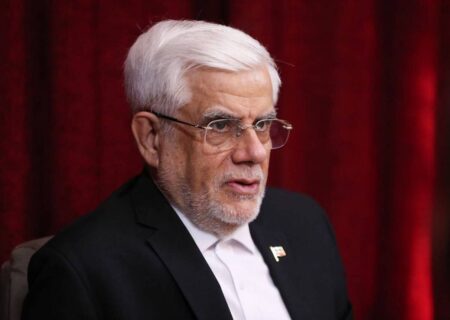 عارف بر استعدادیابی نخبگان در مناطق محروم تاکید کرد