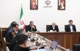 عارف: با توسعه تجارت انرژی، ایران به مرکز مبادلات منطقه‌ای تبدیل خواهد شد