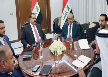 تنور داغ رایزنی‌ها میان گروههای سیاسی عراق در آستانه نخستین جلسه مجلس