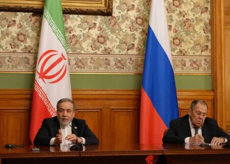 لاوروف: آژانس بین‌المللی انرژی اتمی و ایران می‌توانند با هم به توافق برسند