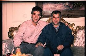 عکس‌های دیده نشده از علی پروین و ناصر حجازی در آزمایشگاه!