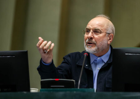 قالیباف: افزایش ۲۰ درصدی حقوق کارمندان با تورم همخوانی ندارد