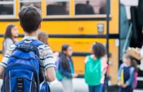 مقررات آموزشی در مدارسِ جهان