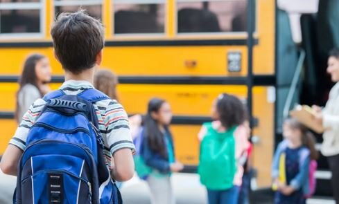 مقررات آموزشی در مدارسِ جهان