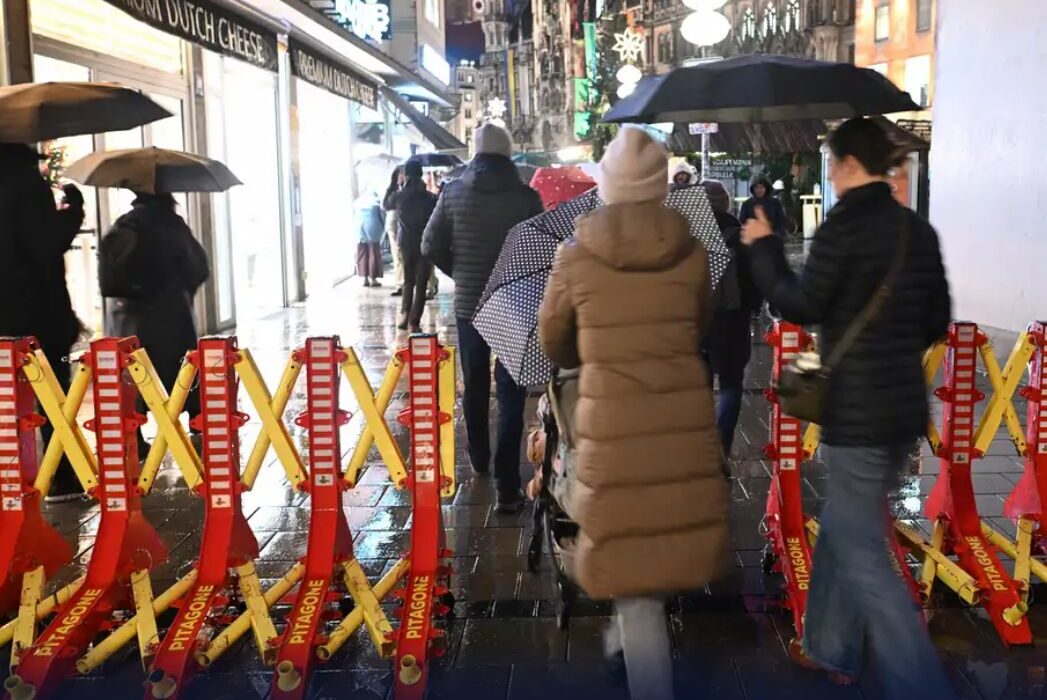 ۵ مظنون به برنامهریزی حملات تروریستی در بازار کریسمس آلمان بازداشت شدند