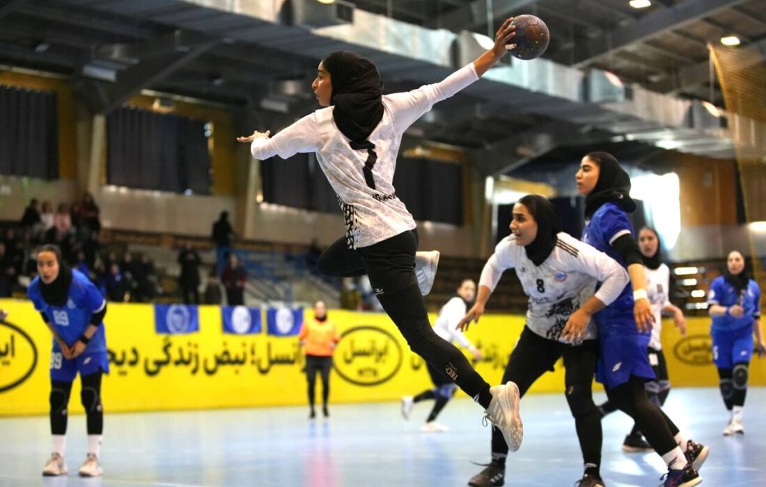 پیروزی بانوان نامی نو اصفهان مقابل استقلال تهران