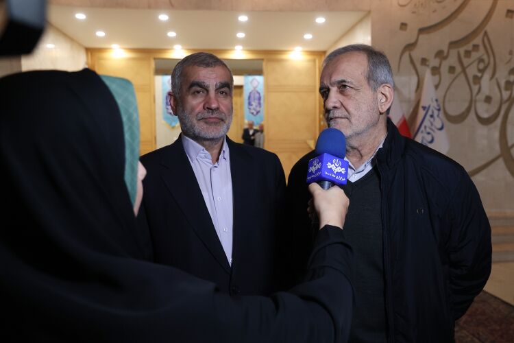 پزشکیان: مشکلات معیشتی با اصلاح ساختار بودجه و مدیریت عادلانه منابع برطرف می‌شود