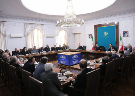 ۴ تصمیم مهم دولت و مجلس برای حمایت از بازار و فعالان اقتصادی