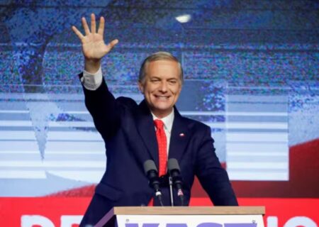 نامزد راست افراطی در انتخابات شیلی پیروز شد