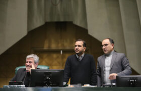 کمیسیون تلفیق بودجه با افزایش حقوق کارمندان به‌صورت پلکانی موافقت کرد