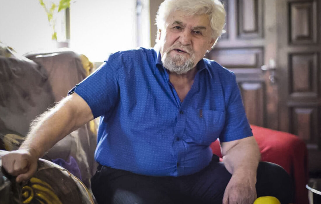 عنایت بخشی از آی سی یو مرخص می‌شود/ برای سلامتی‌اش دعا کنید