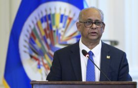 سازمان کشورهای آمریکایی، «جلوگیری از تشدید بیشتر تنش‌ها» در ونزوئلا را خواستار شد