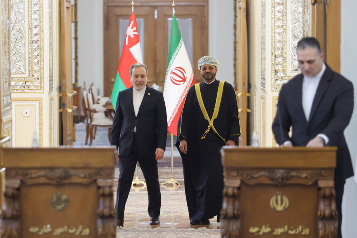 عراقچی: تهران و مسقط متعهد به حفظ ثبات در منطقه هستند/ تاکید دوجانبه بر حفظ یکپارچگی یمن