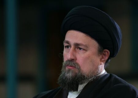 سید حسن خمینی: قدرت ایران به حضور مردم است/ وجود رهبری لنگرگاه اتکای مردم