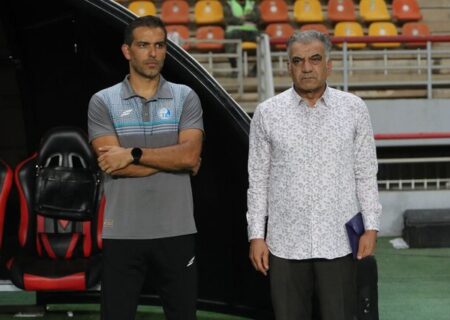 مربی استقلال قراردادش را فسخ کرد