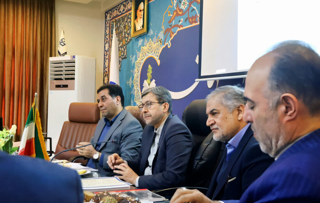 اولتیماتوم استاندار اصفهان به مدیران آموزش و پرورش و دانشگاه فرهنگیان استان/مهلت یک‌هفته‌ای برای حل مشکل خوابگاه دانشگاه