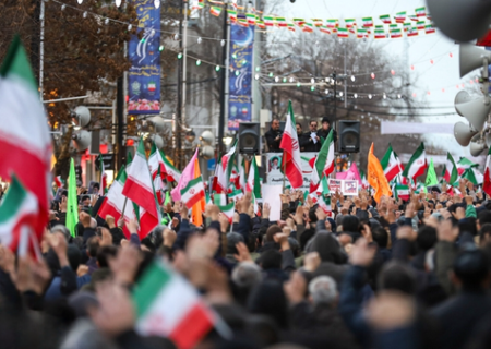 نهادها و چهره‌های سیاسی از مردم برای حضور در راهپیمایی ۲۲دی دعوت کردند