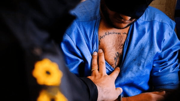 ۲۹۷ نفر از اراذل وابسته به دشمن با شلیک پلیس دستگیر شدند