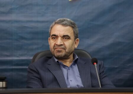 محمودزاده: از ظرفیت نخبگان و اساتید دانشگاه برای صحبت با دانش‌آموزان و روشنگری استفاده شود