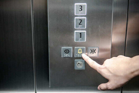 هنگام قطع برق در آسانسور چه کنیم؟