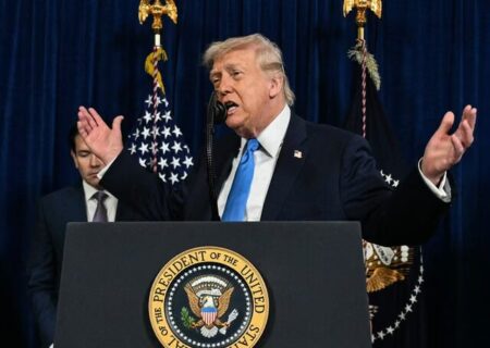 حمله تند ترامپ به کارنی و کانادا