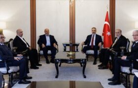 مرحله دوم آتش بس در غزه محور دیدار وزیرخارجه ترکیه و هیأت بلندپایه حماس