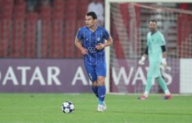 استقلال تنها با یک خارجی مقابل تراکتور