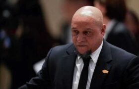 روبرتو کارلوس: دچار حمله قلبی نشده‌ام