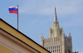 مسکو: روسیه و چین تهدیدی برای گرینلند نیستند