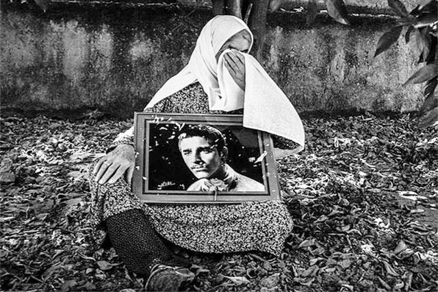 مادر شهیدان منصوریان به فرزندان شهیدش پیوست