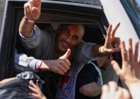 رژیم صهیونیستی ۱۰ اسیر فلسطینی اهل غزه را آزاد کرد