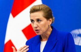 نخست وزیر دانمارک خواستار توقف تهدیدهای ترامپ برای تصاحب گرینلند شد