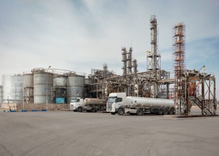 صادرات روغن سنگین پایه قطرانی اصفهان آغاز شد