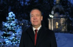 مدودف: پیروزی در جنگ نزدیک است