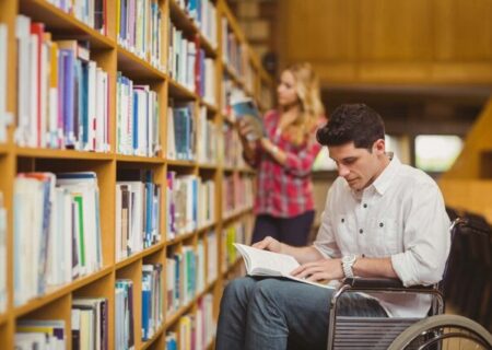 انگلیس در فراهم‌کردن شرایط عادلانه برای دانشجویان دارای معلولیت ناکام ماند