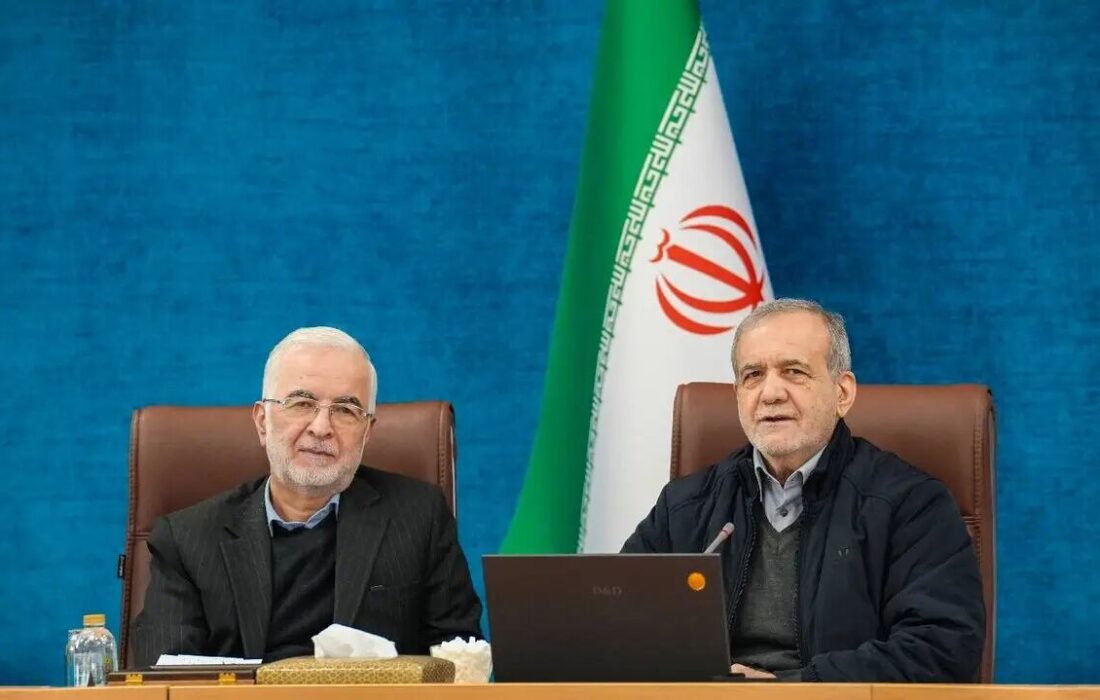 پزشکیان:آمریکا و اروپا نگران مردم ایران نیستند/ رضایتمندی مردم اولویت اصلی مدیران باشد