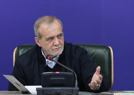 پزشکیان: لزوم به‌کارگیری نهایت دقت و عدالت در پرونده دستگیرشدگان/محدودیت اینترنت برطرف شود