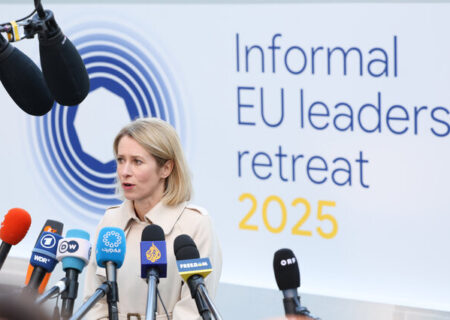 کالاس: روسیه و چین تنها کسانی هستند از اختلاف بین متحدان سود می‌برند