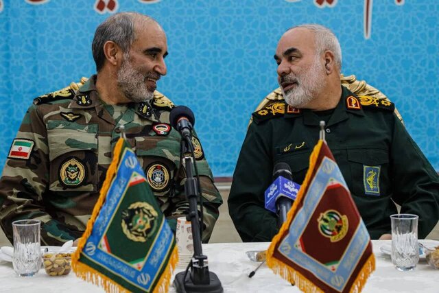 سردار کرمی: حضور هماهنگ نیروهای مسلح در کنار ملت، توطئههای دشمنان را خنثی میکند