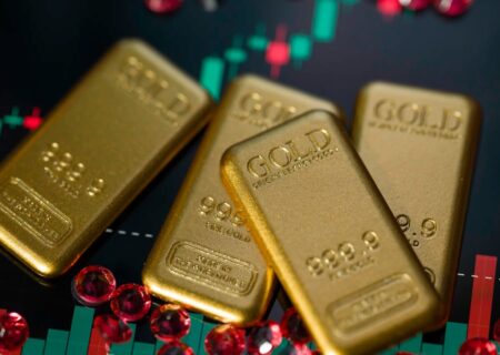 طلای جهانی با اهرم تضعیف دلار افزایش یافت