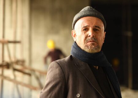 رونمایی از گریم امین حیایی در «قایق‌سواری در تهران»