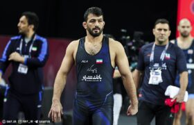 حمایت دبیر از یزدانی